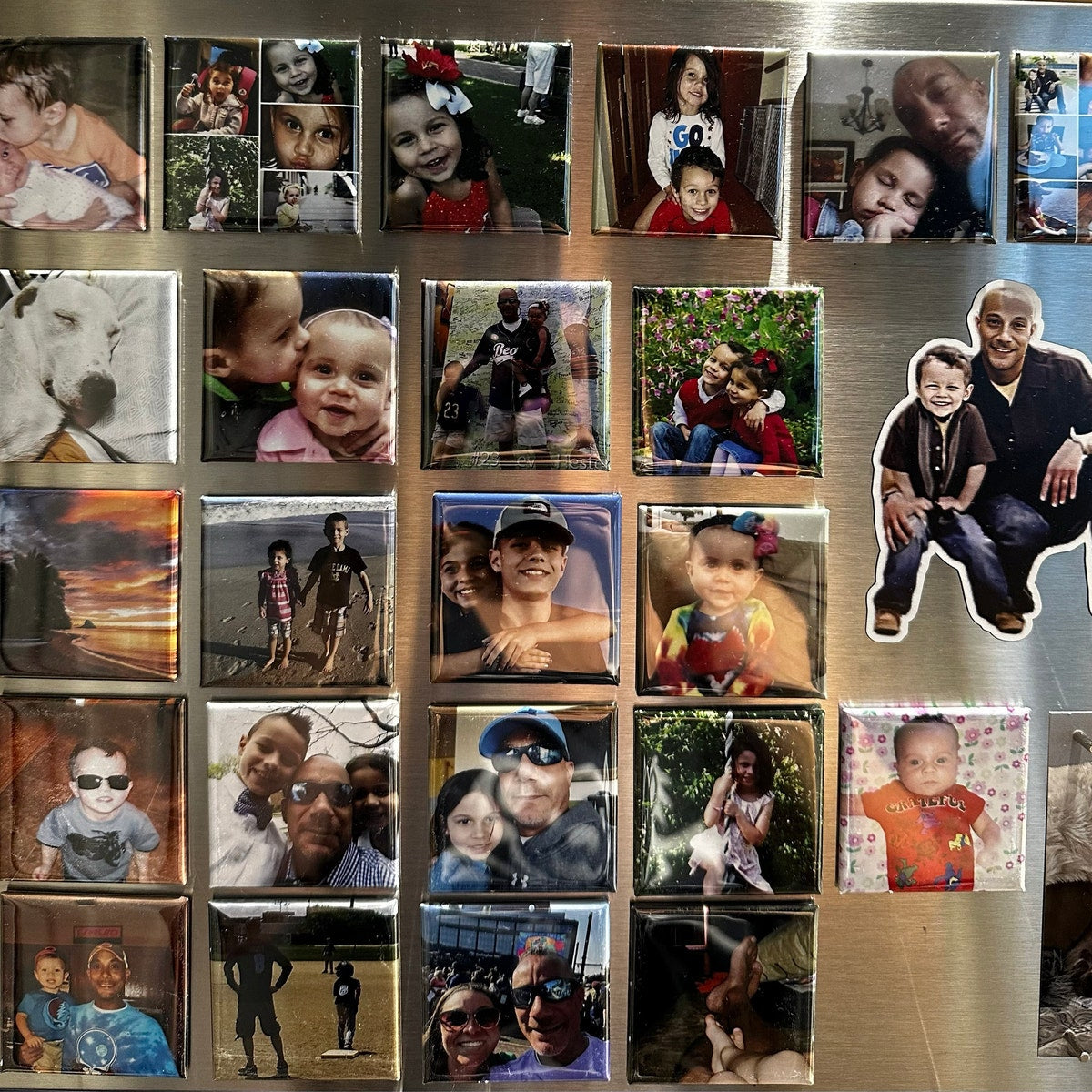 Custom Photo Magnets and Adhesive Photos